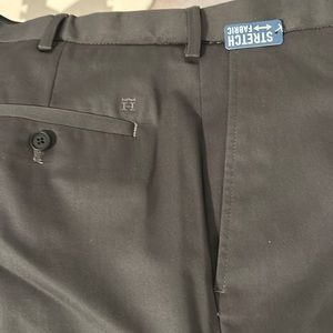 Men’s Haggard classic fit premium no iron khaki in gray 34x34 stretch fabric